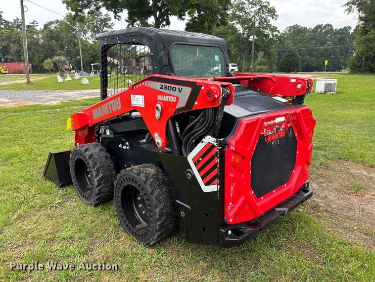 image for item DU6311 Manitou 2300V skid steer loader
