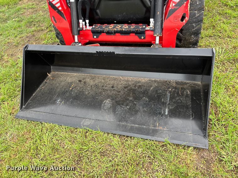 image for item DU6311 Manitou 2300V skid steer loader