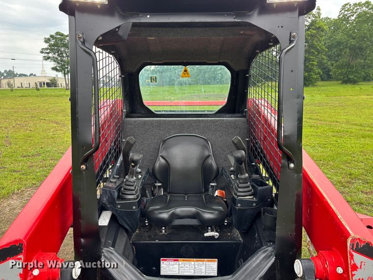 image for item DU6311 Manitou 2300V skid steer loader