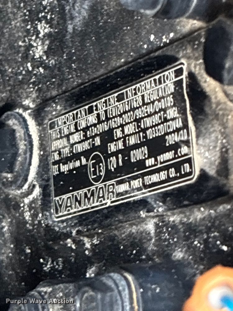 image for item DU6311 Manitou 2300V skid steer loader