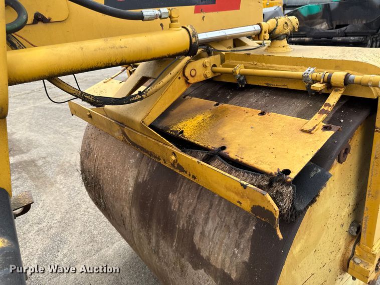 image for item DV2007 Hypac C350D double drum roller