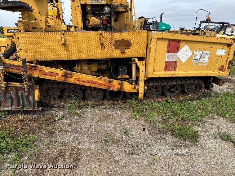 image for item DV2010 Blaw-Knox PF-500 paver