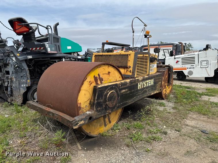 image for item DV2011 Hyster C350A double drum roller