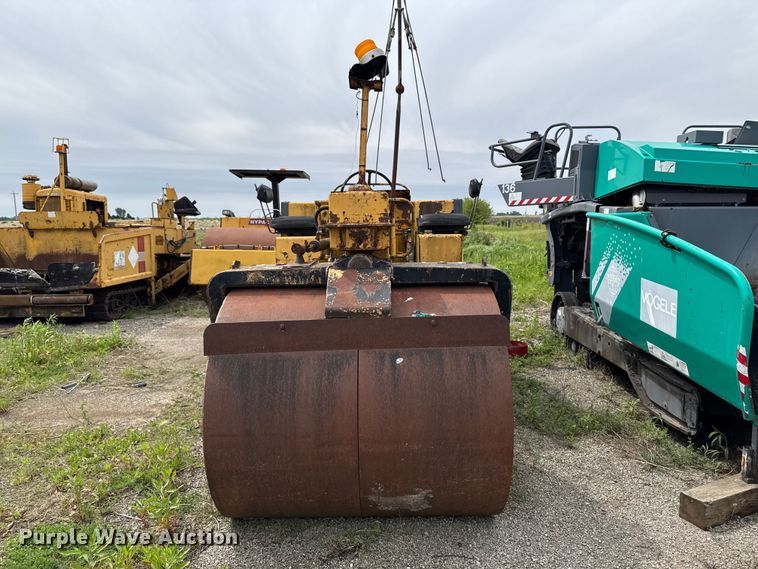 image for item DV2011 Hyster C350A double drum roller