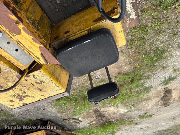 image for item DV2011 Hyster C350A double drum roller