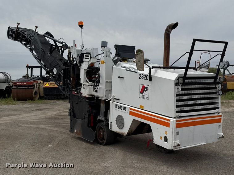 image for item DV2012 2001 Wirtgen W600DC milling machine