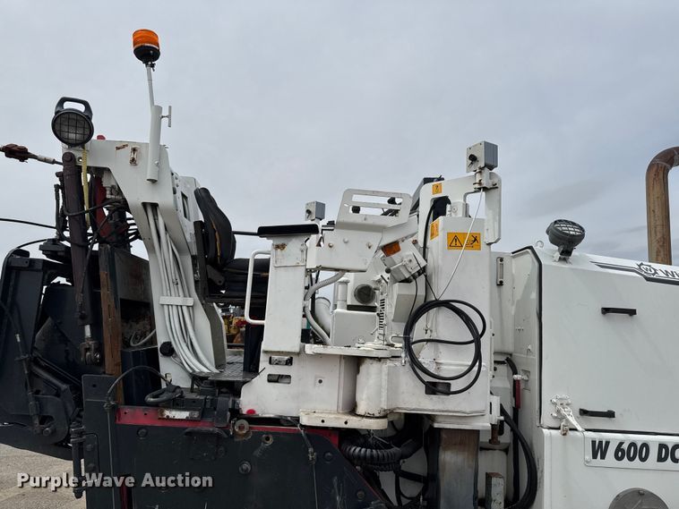 image for item DV2012 2001 Wirtgen W600DC milling machine
