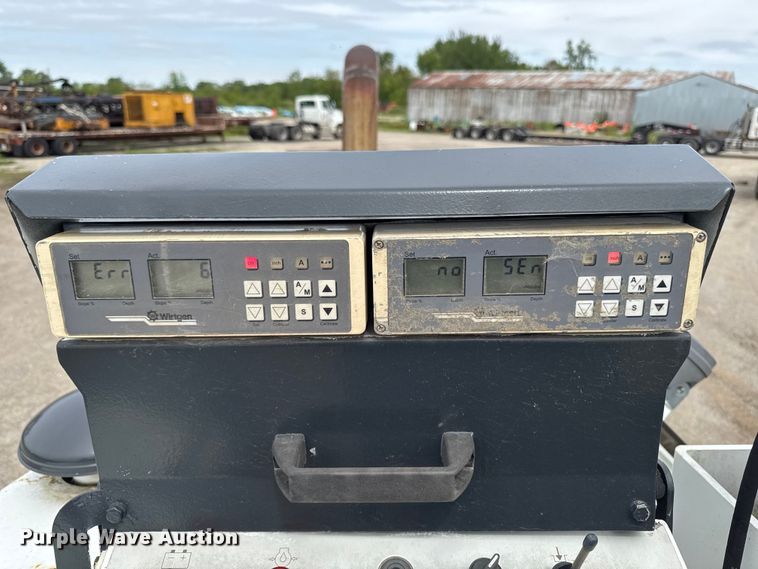 image for item DV2012 2001 Wirtgen W600DC milling machine