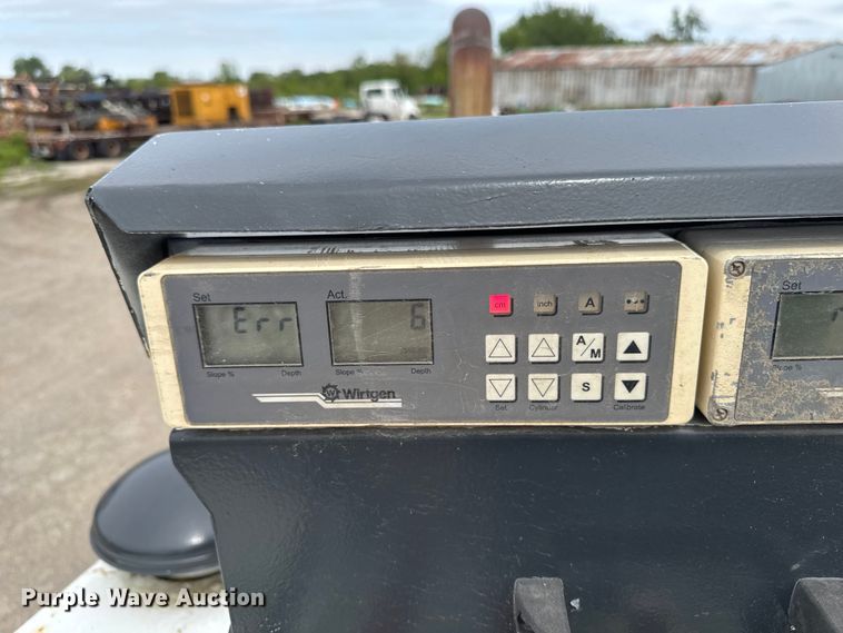 image for item DV2012 2001 Wirtgen W600DC milling machine