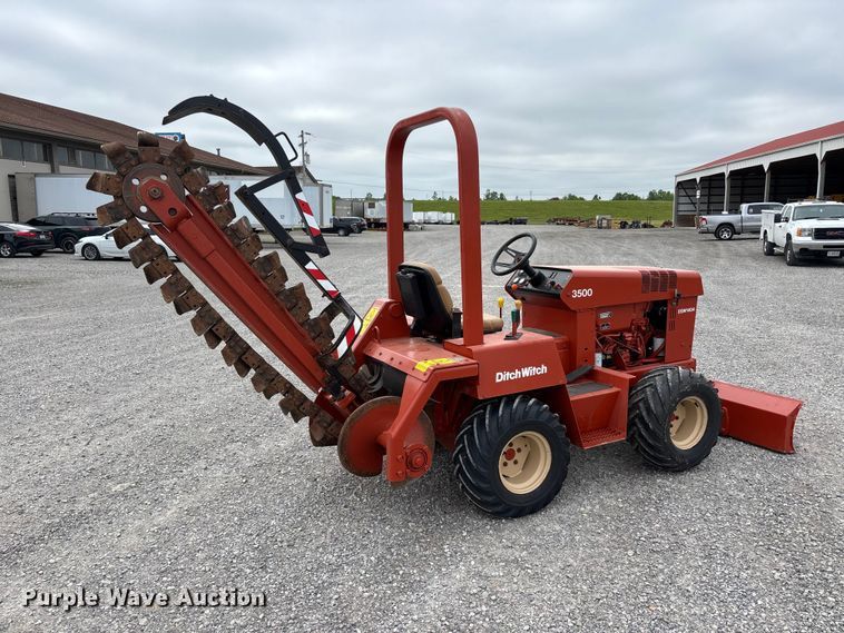 image for item DV4367 1992 Ditch Witch 3500 trencher