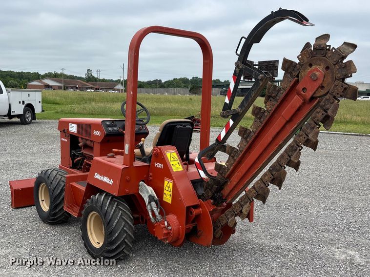 image for item DV4367 1992 Ditch Witch 3500 trencher