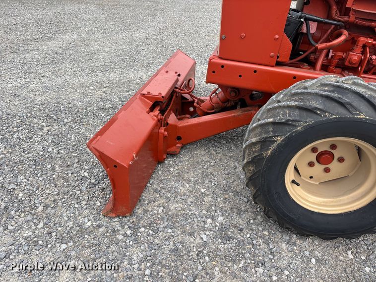image for item DV4367 1992 Ditch Witch 3500 trencher