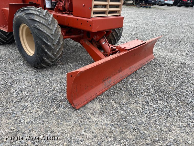 image for item DV4367 1992 Ditch Witch 3500 trencher