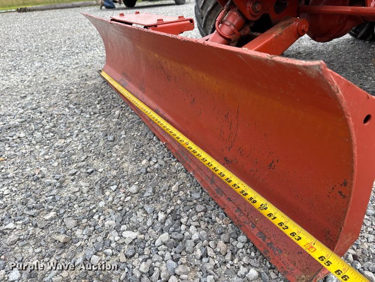 image for item DV4367 1992 Ditch Witch 3500 trencher