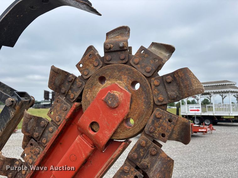 image for item DV4367 1992 Ditch Witch 3500 trencher