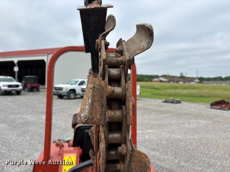 image for item DV4367 1992 Ditch Witch 3500 trencher