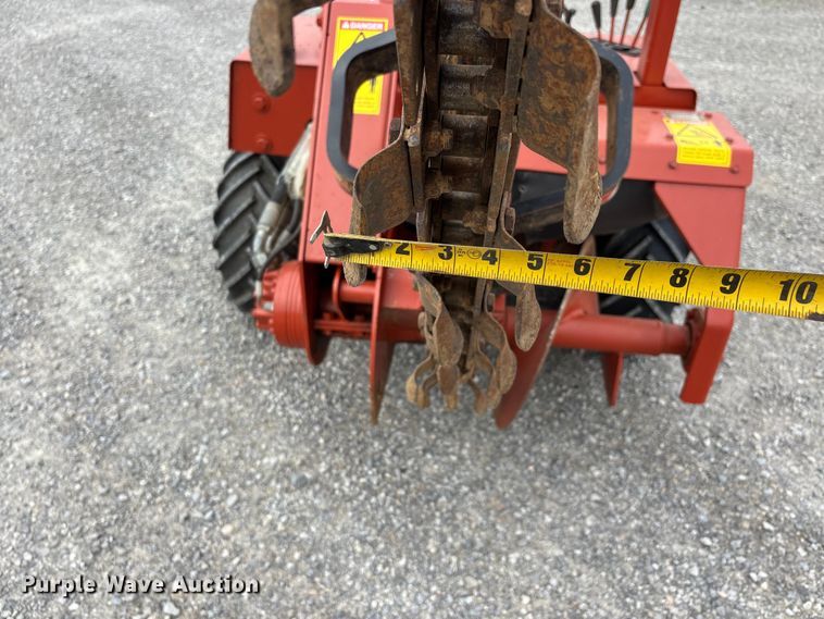 image for item DV4367 1992 Ditch Witch 3500 trencher
