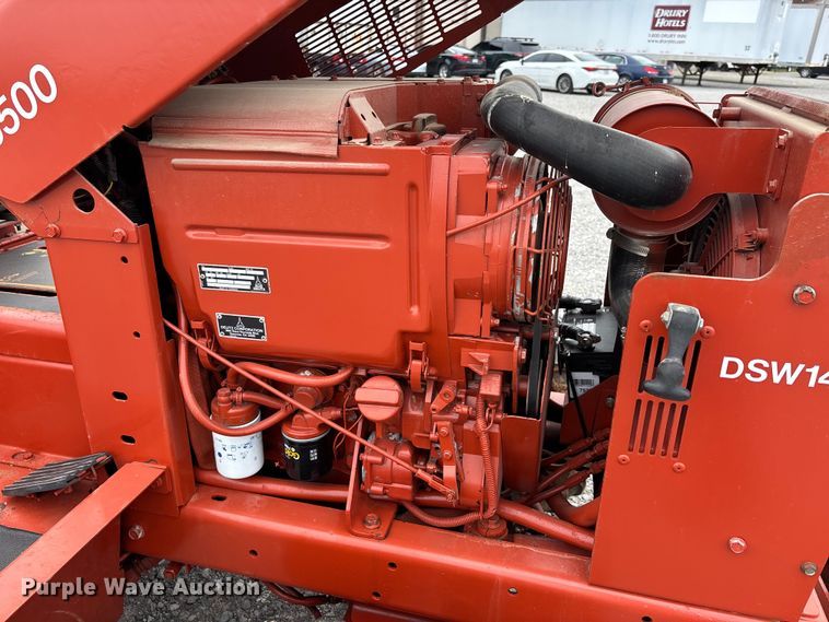 image for item DV4367 1992 Ditch Witch 3500 trencher