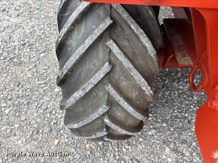 image for item DV4367 1992 Ditch Witch 3500 trencher