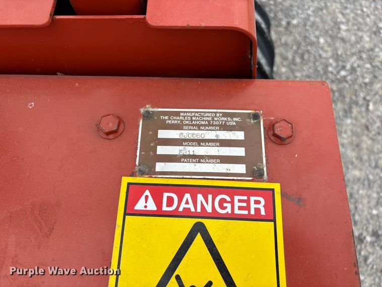 image for item DV4367 1992 Ditch Witch 3500 trencher