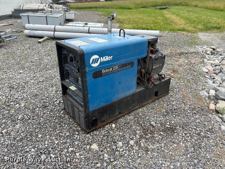 image for item DV4370 Miller Bobcat 225 welder/generator