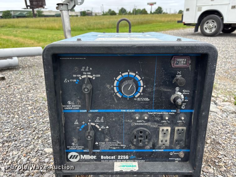 image for item DV4370 Miller Bobcat 225 welder/generator