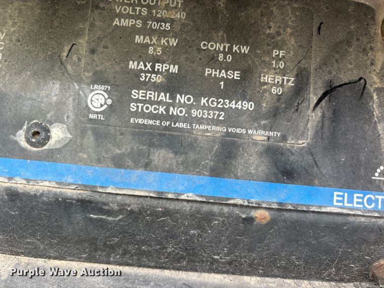 image for item DV4370 Miller Bobcat 225 welder/generator