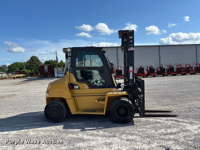 image for item DV4387 Caterpillar DP70N forklift