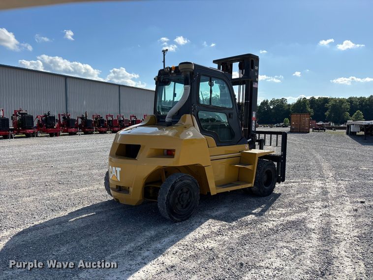 image for item DV4387 Caterpillar DP70N forklift
