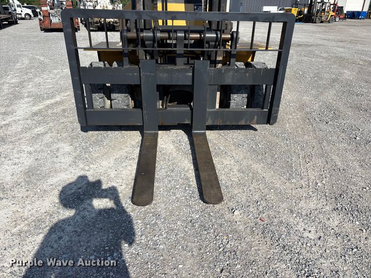image for item DV4387 Caterpillar DP70N forklift