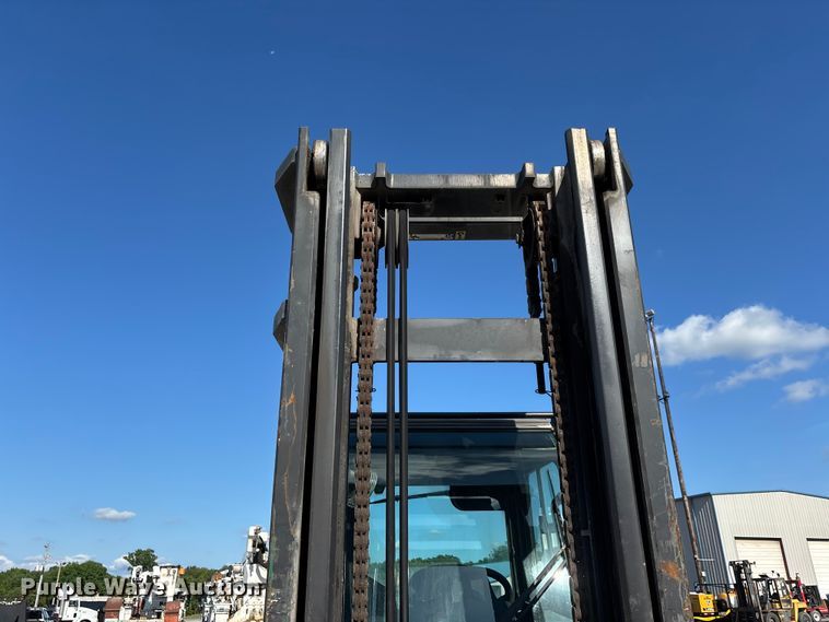 image for item DV4387 Caterpillar DP70N forklift