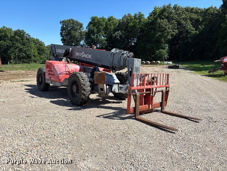 image for item DV4396 2016 Skyjack SJ1056TH telehandler
