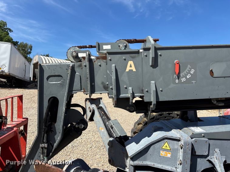 image for item DV4396 2016 Skyjack SJ1056TH telehandler