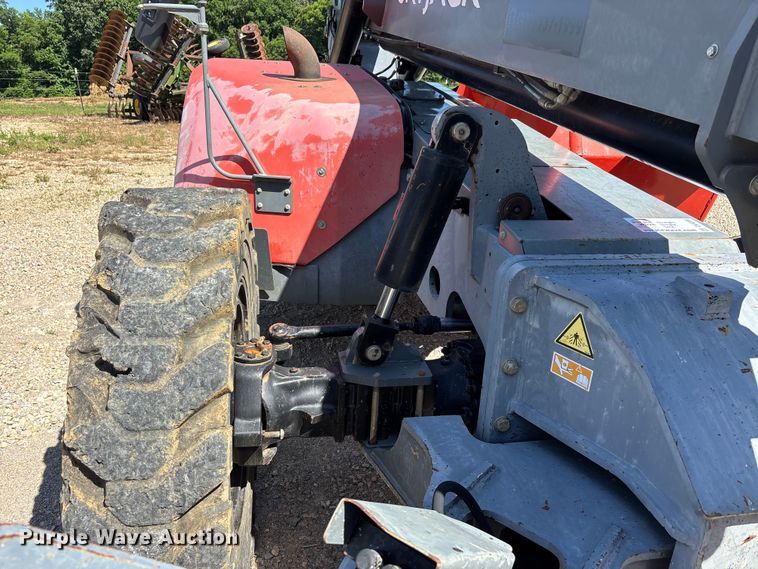 image for item DV4396 2016 Skyjack SJ1056TH telehandler