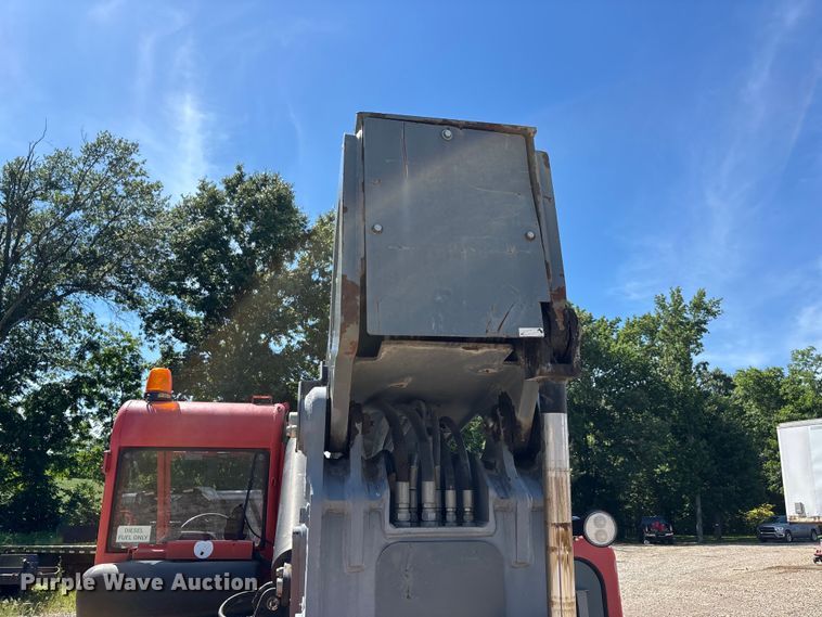image for item DV4396 2016 Skyjack SJ1056TH telehandler