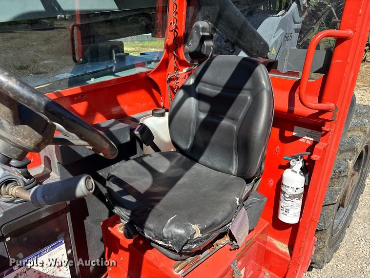 image for item DV4396 2016 Skyjack SJ1056TH telehandler