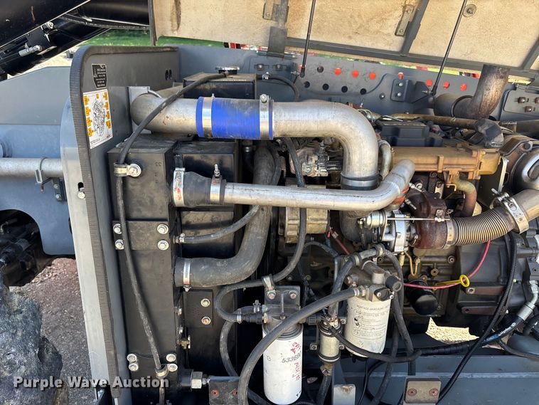 image for item DV4396 2016 Skyjack SJ1056TH telehandler