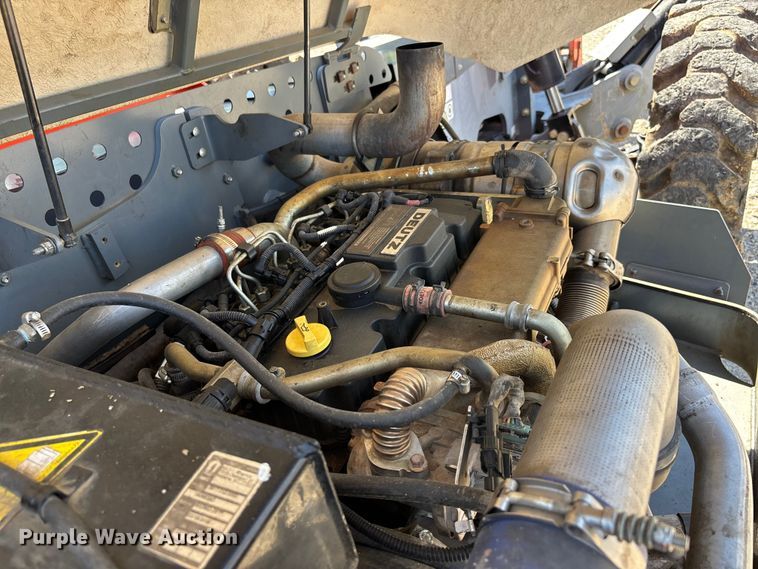 image for item DV4396 2016 Skyjack SJ1056TH telehandler