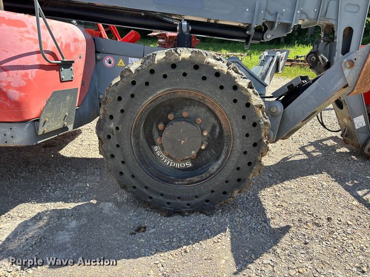 image for item DV4396 2016 Skyjack SJ1056TH telehandler