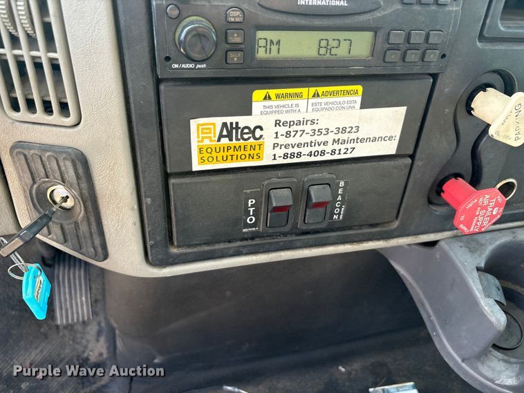 image for item DV8509 2008 International DuraStar 4300 bucket truck