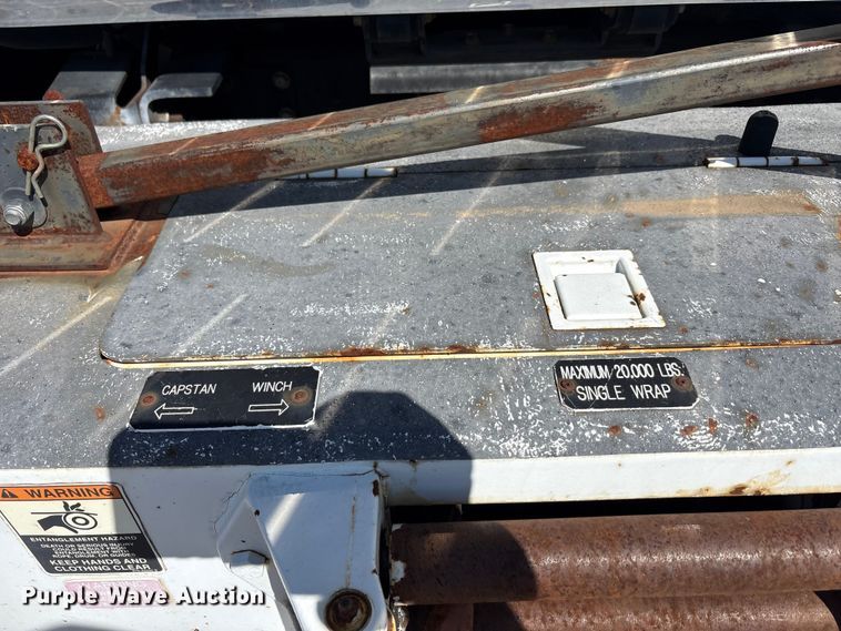 image for item DV8510 2012 International WorkStar 7300 bucket truck