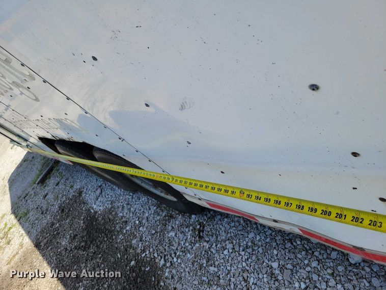 image for item DZ7127 1999 Featherlight enclosed cargo trailer