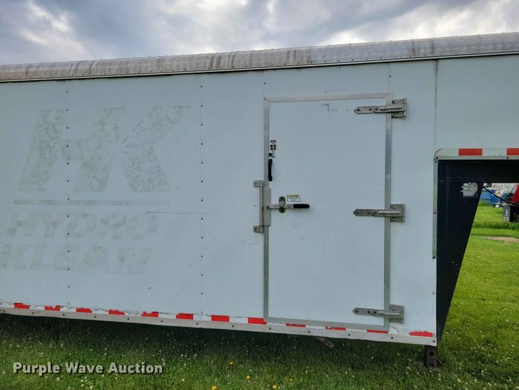 image for item DZ7129 2005 Kiefer-built enclosed cargo trailer