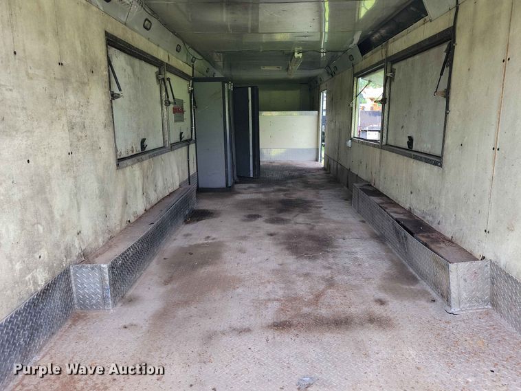 image for item DZ7129 2005 Kiefer-built enclosed cargo trailer