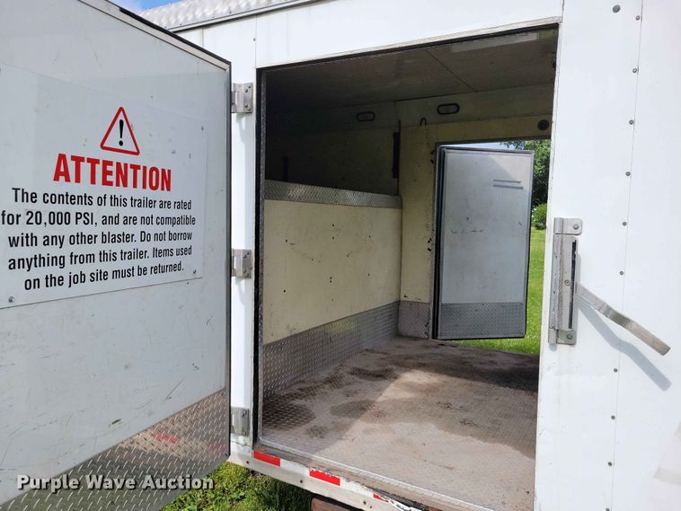 image for item DZ7129 2005 Kiefer-built enclosed cargo trailer