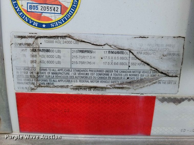 image for item DZ7129 2005 Kiefer-built enclosed cargo trailer