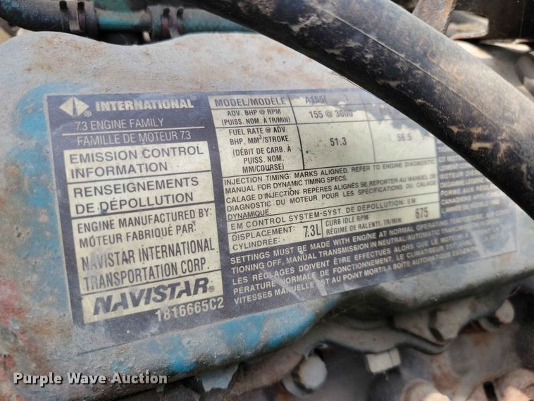 image for item DZ7130 1994 International 4600 flatbed truck