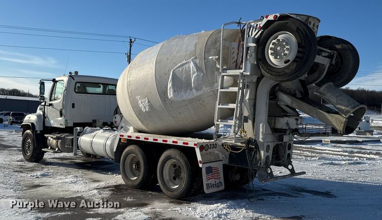 image for item EA2298 2013 Freightliner SD14 ready mix truck