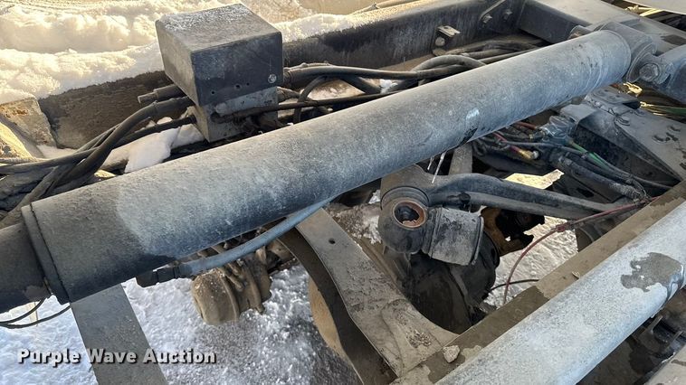 image for item EA2298 2013 Freightliner SD14 ready mix truck
