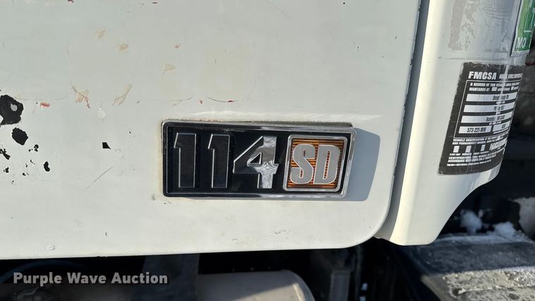 image for item EA2298 2013 Freightliner SD14 ready mix truck